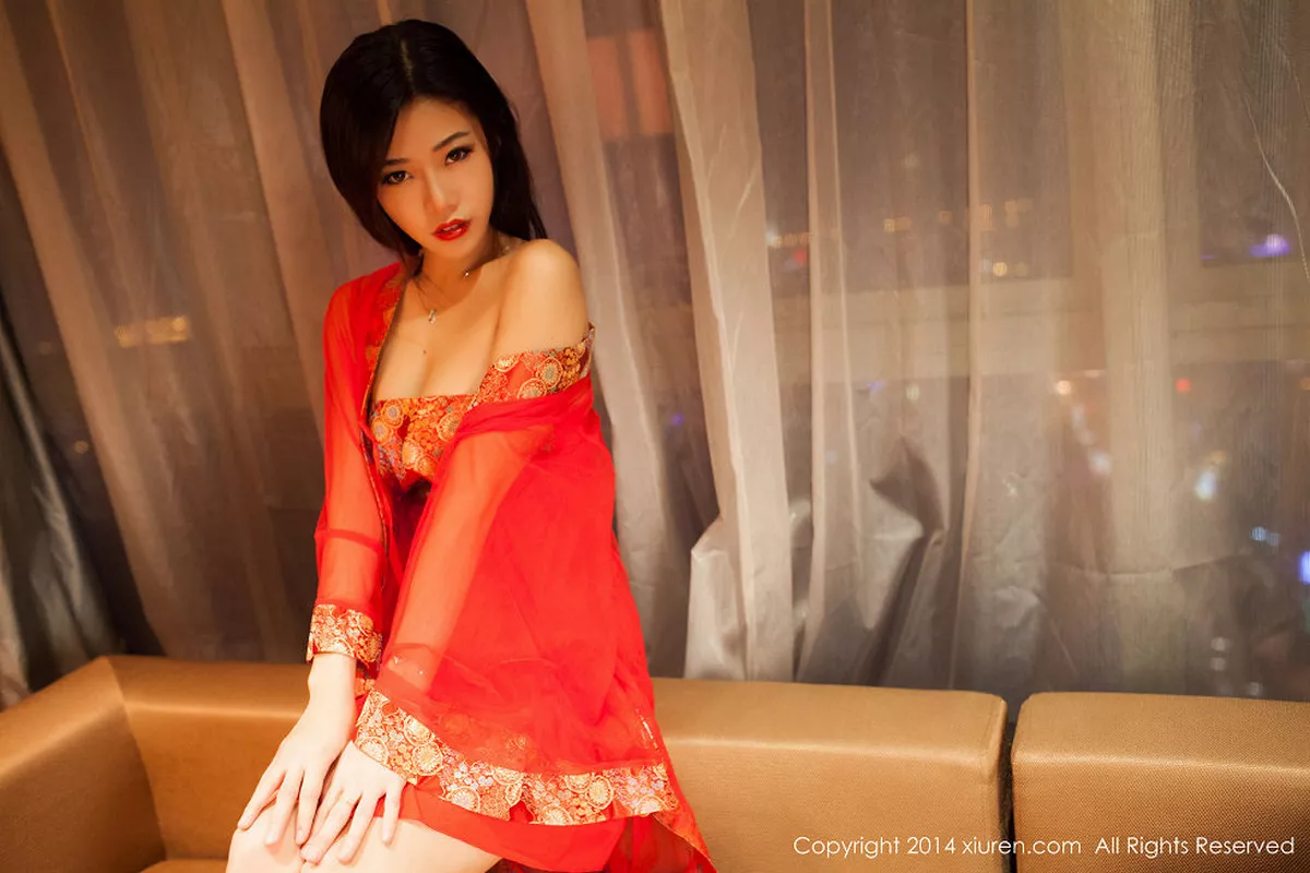 秀人集.com_[XiuRen秀人网]No.097_嫩模luvian本能大尺度血滴子遮两点极致诱惑写真57P