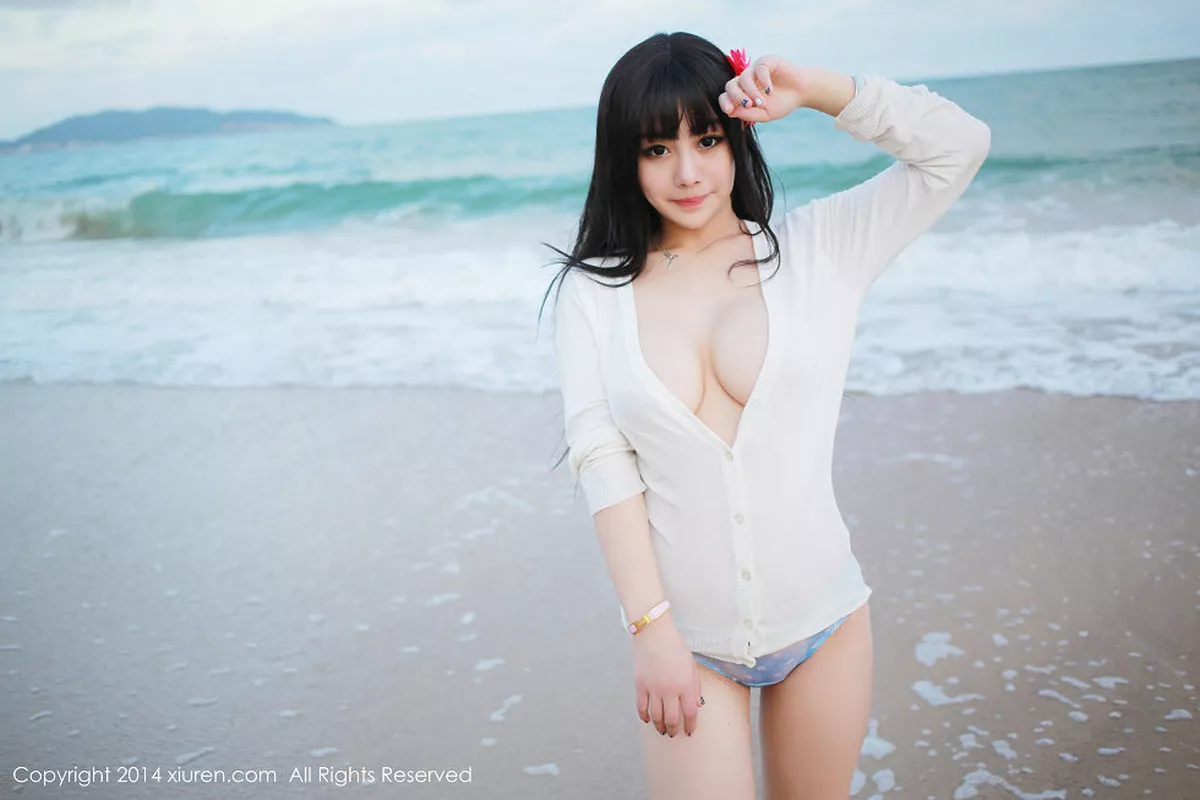 秀人集.com_[XiuRen秀人网]No.150_嫩模Barbie可儿三亚旅拍沙滩边性感内衣豪乳诱惑写真54P