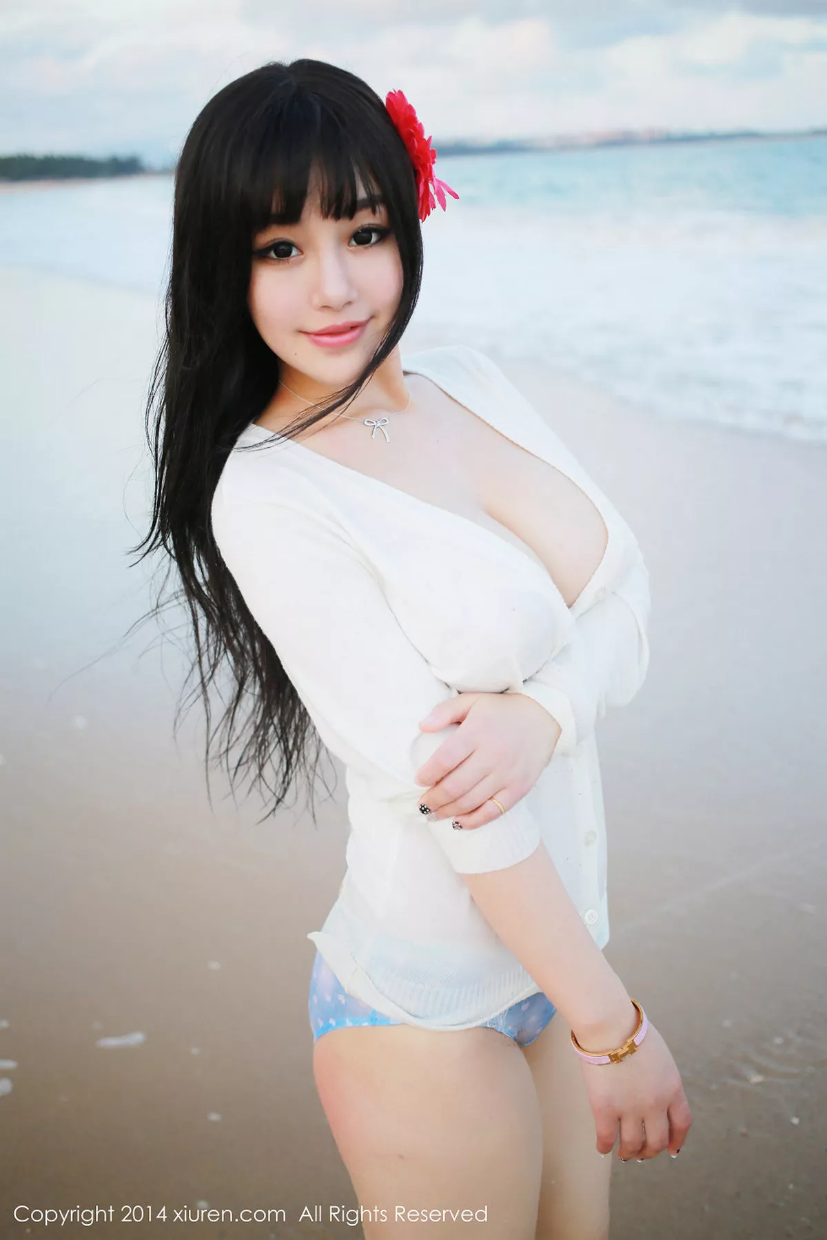 秀人集.com_[XiuRen秀人网]No.150_嫩模Barbie可儿三亚旅拍沙滩边性感内衣豪乳诱惑写真54P