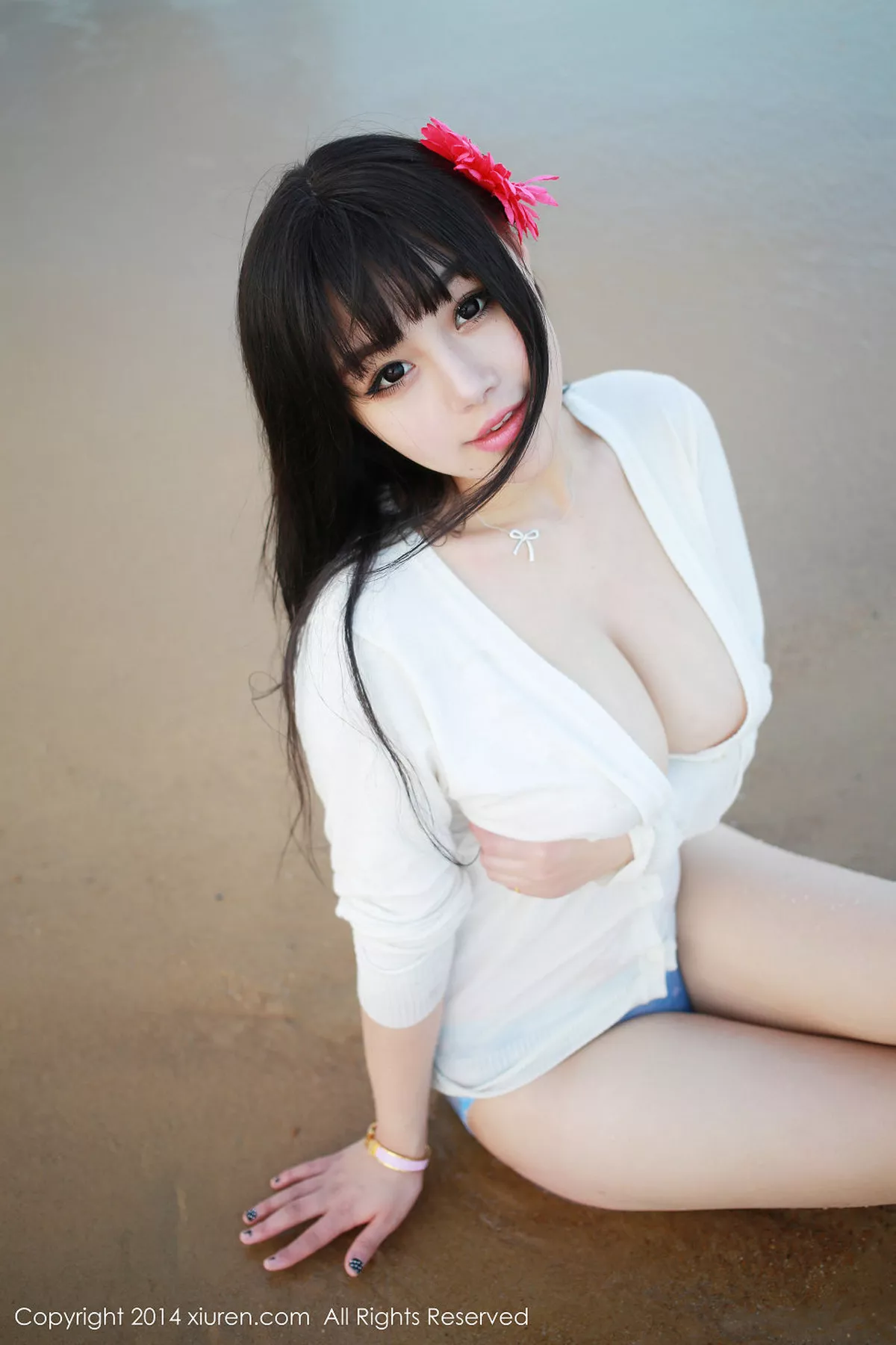 秀人集.com_[XiuRen秀人网]No.150_嫩模Barbie可儿三亚旅拍沙滩边性感内衣豪乳诱惑写真54P