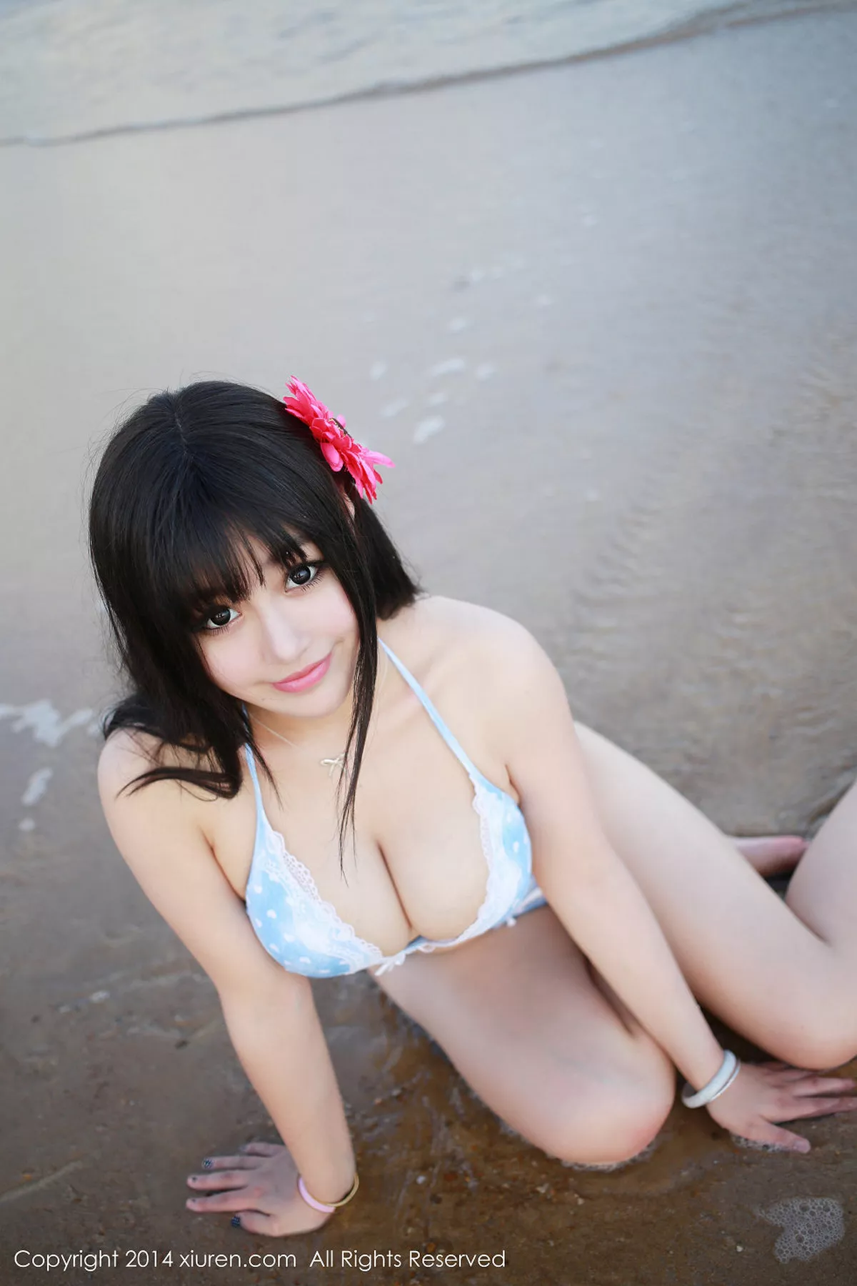 秀人集.com_[XiuRen秀人网]No.140_美模barbie可儿沙滩边性感比基尼秀傲人豪乳诱惑写真58P