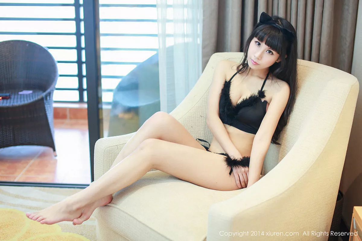 秀人集.com_[XiuRen秀人网]No.132_嫩模涵涵_blackangela粉红女仆装及黑丝兔女郎系列写真86P
