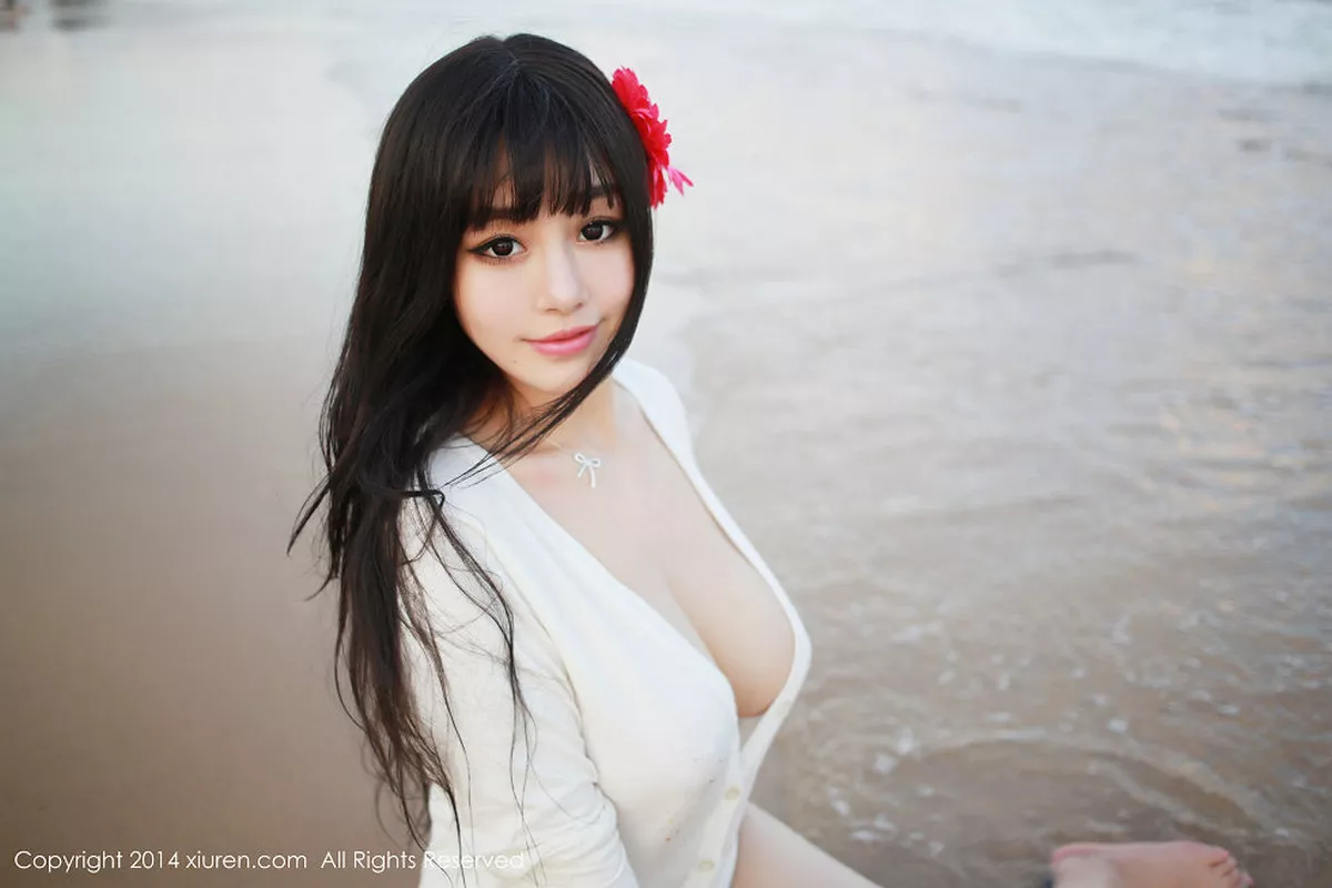 秀人集.com_[XiuRen秀人网]No.150_嫩模Barbie可儿三亚旅拍沙滩边性感内衣豪乳诱惑写真54P
