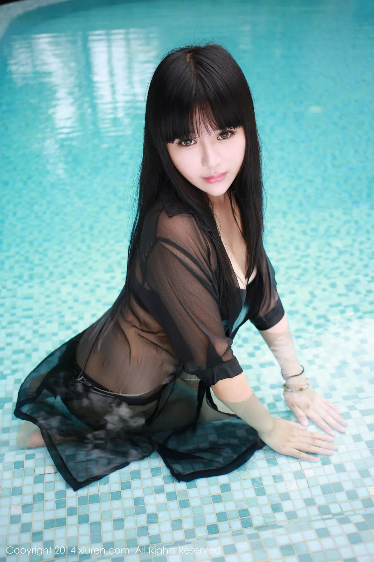 秀人集.com_[XiuRen秀人网]No.187_文艺女青年八宝icey泰国旅拍性感内衣下豪乳翘臀诱人写真65P