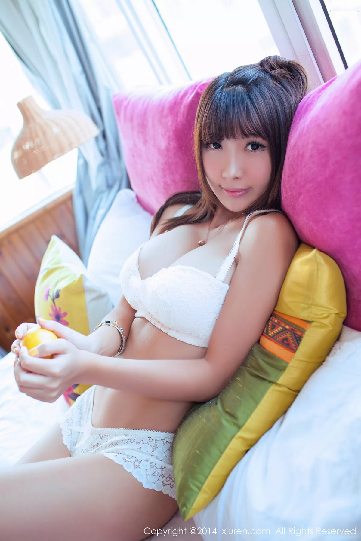 秀人集.com_[XiuRen秀人网]No.220_嫩模晓茜sunny居家性感内衣秀傲人美乳完美身材火辣写真72P