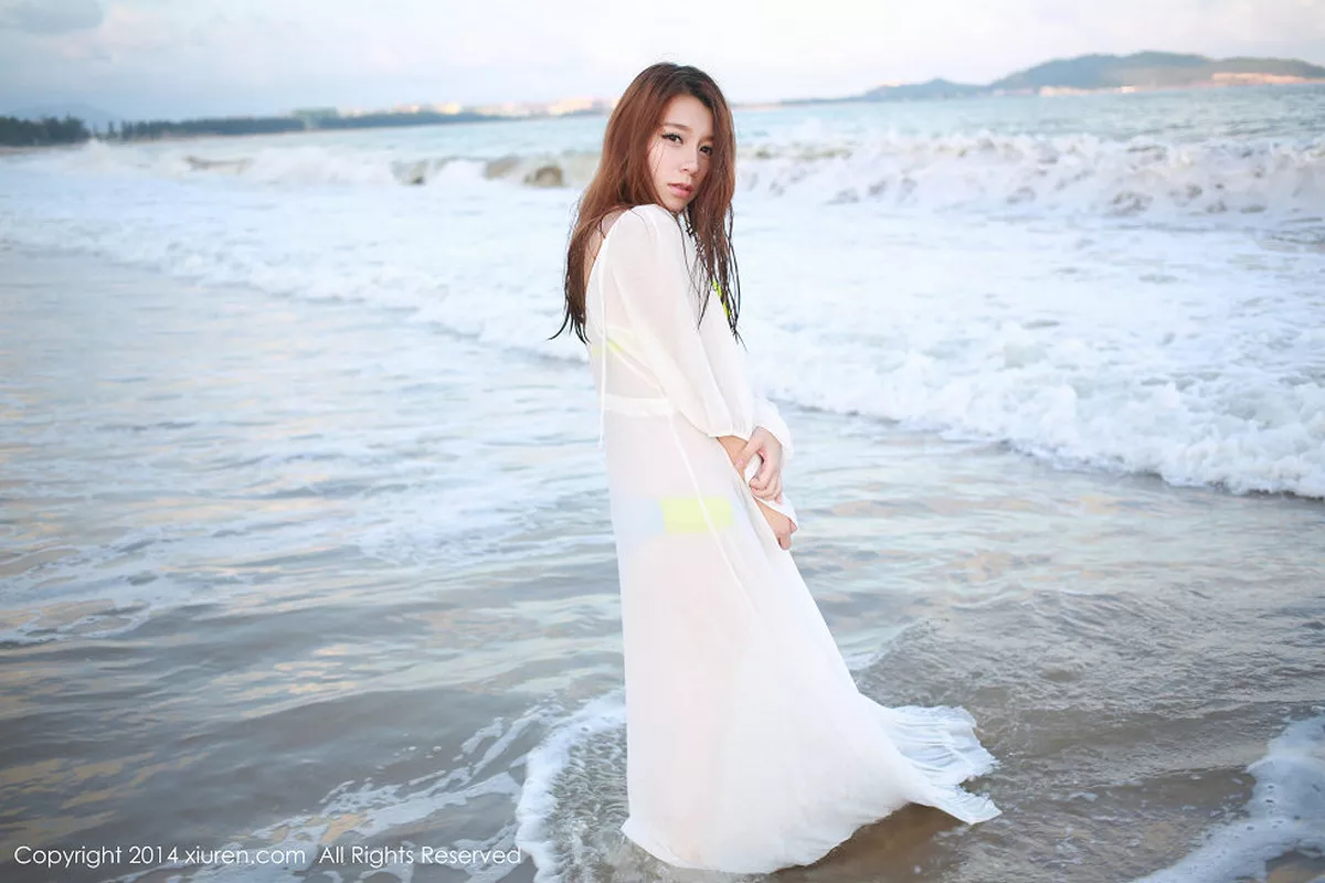 秀人集.com_[XiuRen秀人网]No.165_嫩模vetiver嘉宝贝儿三亚旅拍海边风情性感比基尼写真36P