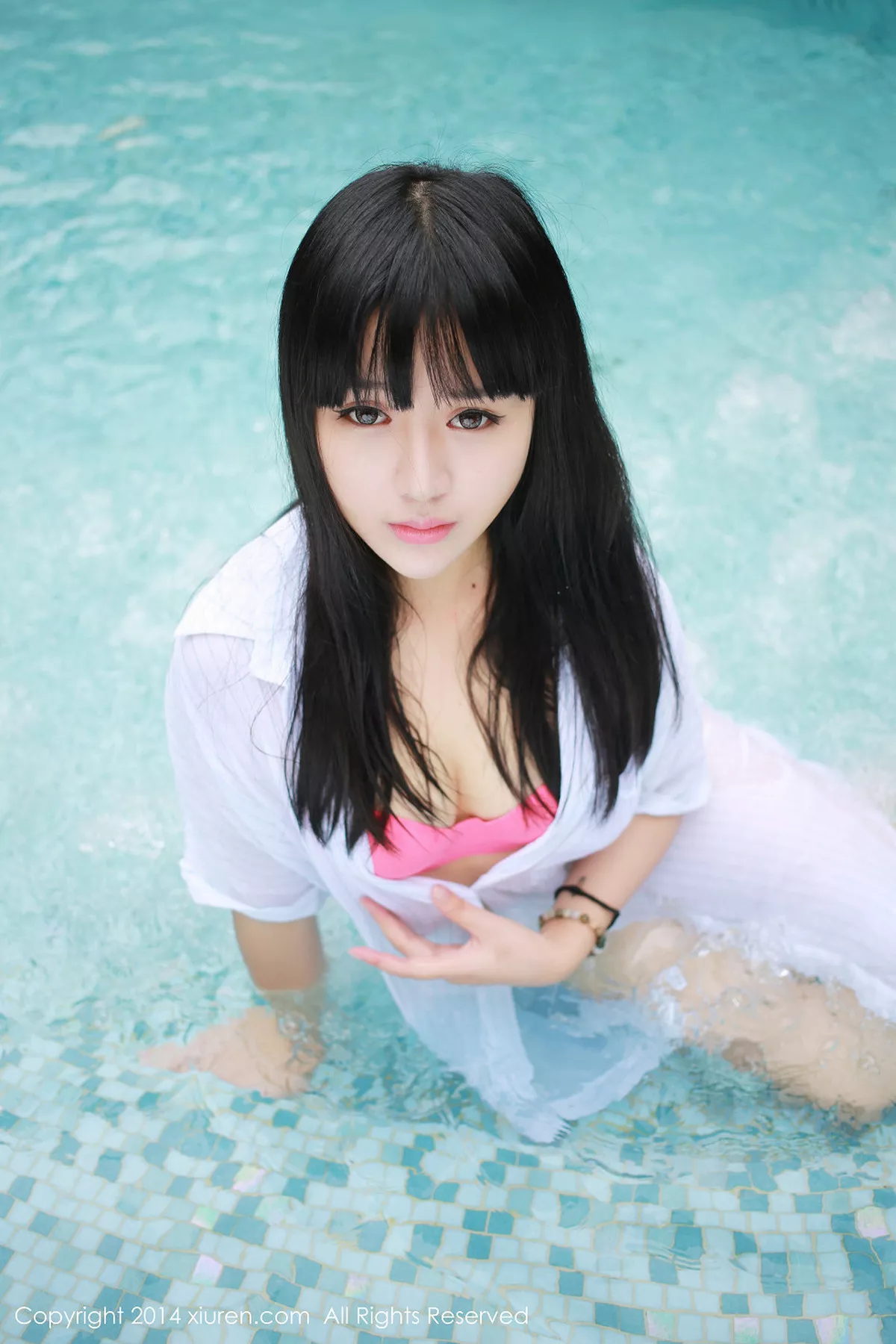 秀人集.com_[XiuRen秀人网]No.187_文艺女青年八宝icey泰国旅拍性感内衣下豪乳翘臀诱人写真65P