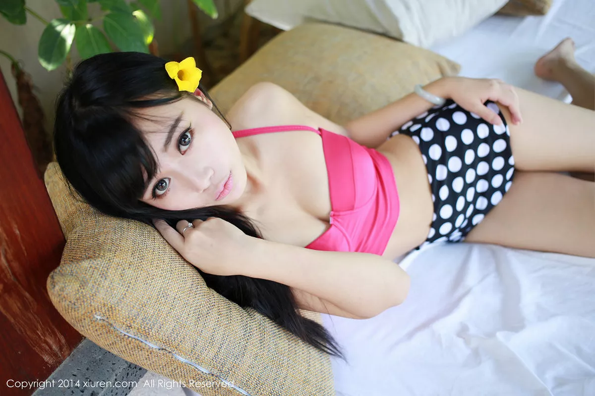 秀人集.com_[XiuRen秀人网]No.153_嫩模女神Toro羽住性感红色内衣完美身材迷人眼神写真63P