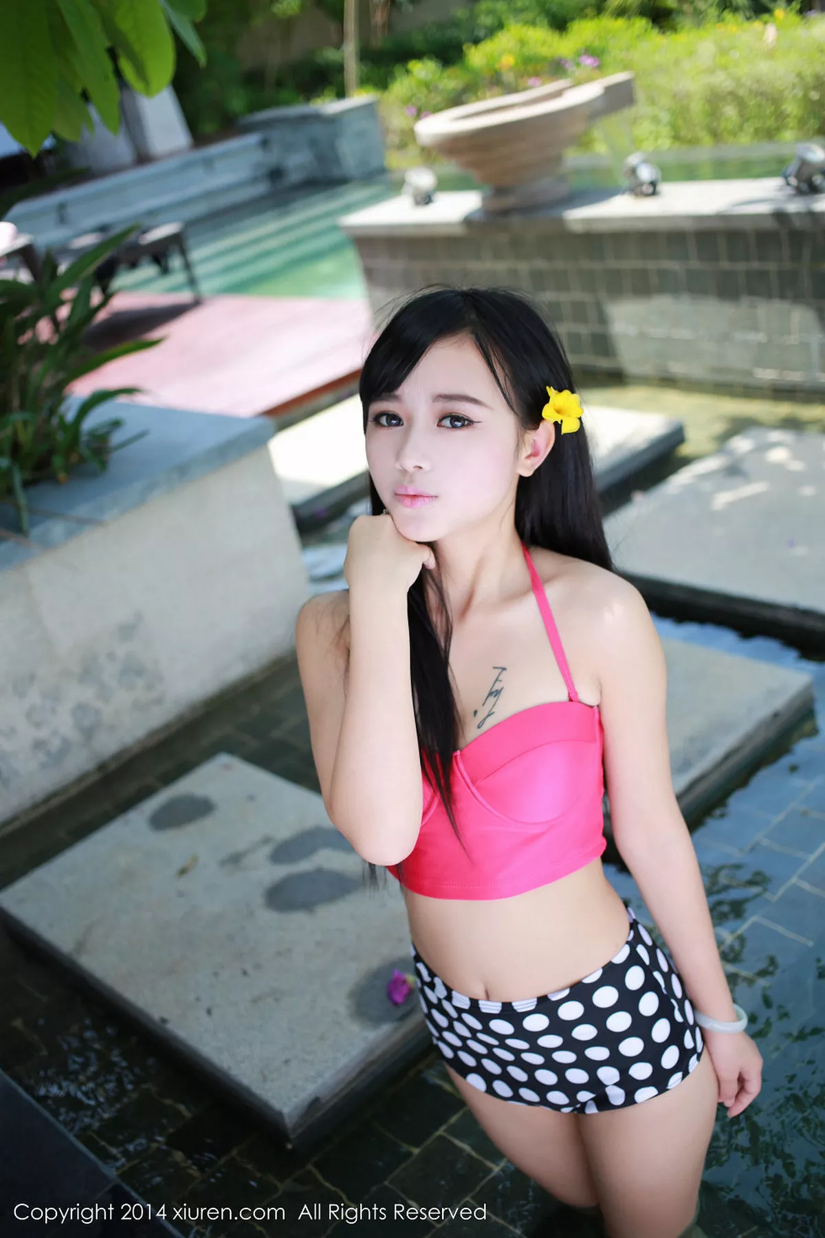 秀人集.com_[XiuRen秀人网]No.153_嫩模女神Toro羽住性感红色内衣完美身材迷人眼神写真63P