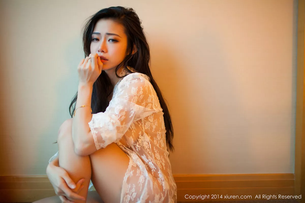 秀人集.com_[XiuRen秀人网]No.161_秀人嫩模luvian本能透明白纱性感内衣系列诱惑写真50P