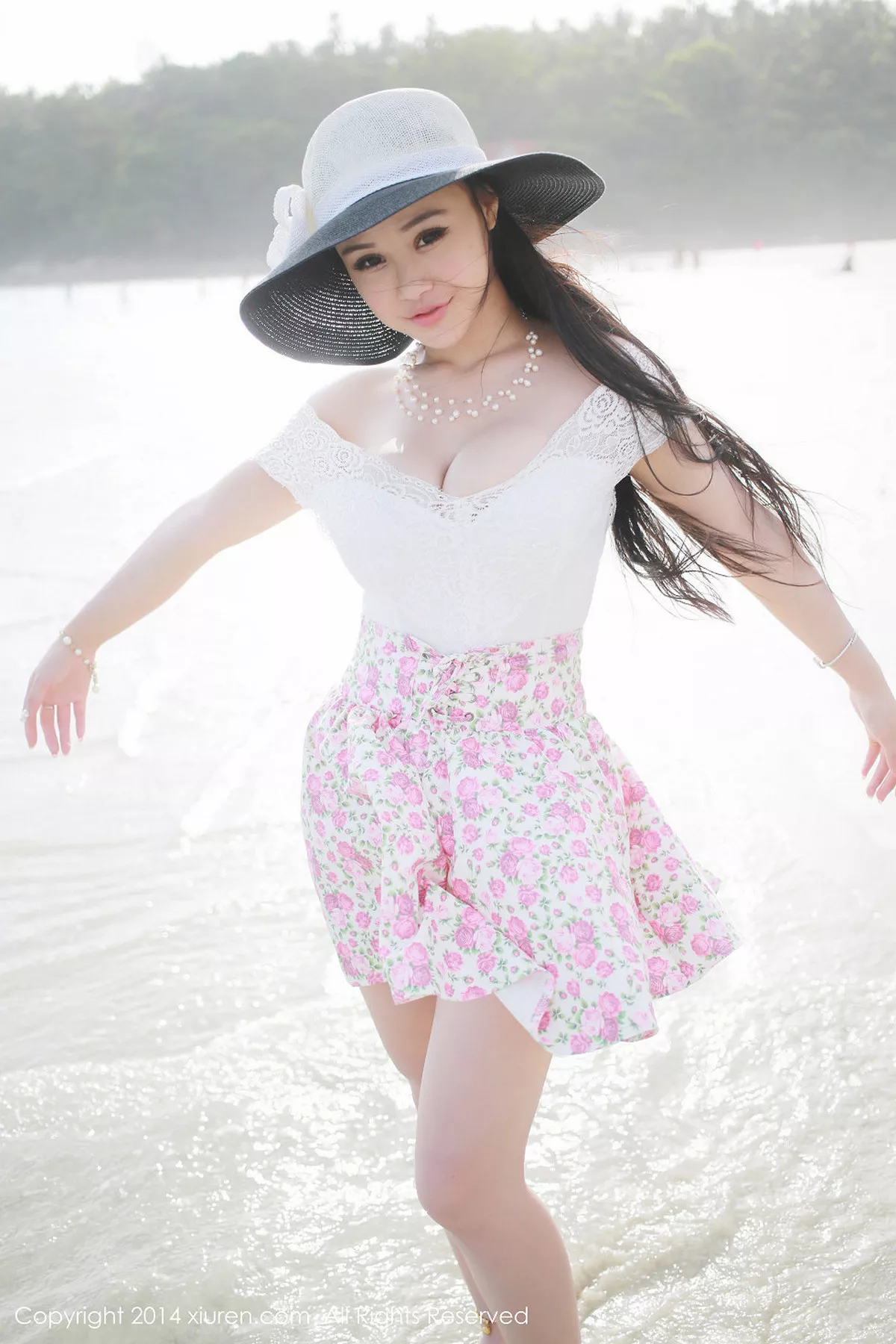 秀人集.com_[XiuRen秀人网]No.182_嫩模barbie可儿泰国旅拍海边比基尼爆乳诱惑系列写真55P