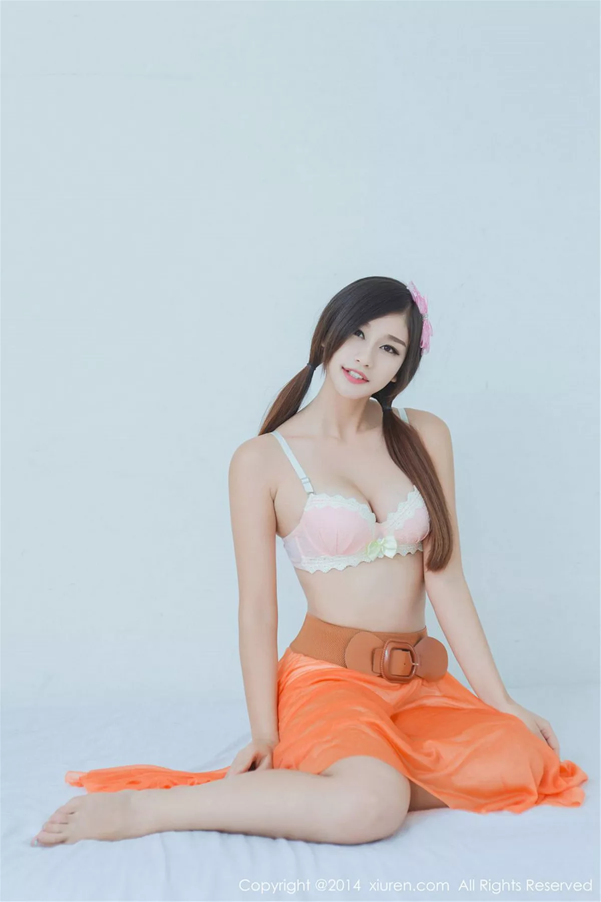 秀人集.com_[XiuRen秀人网]No.264_秀发美女嫩模史雨姐姐居家私房火辣美体真空诱惑写真50P