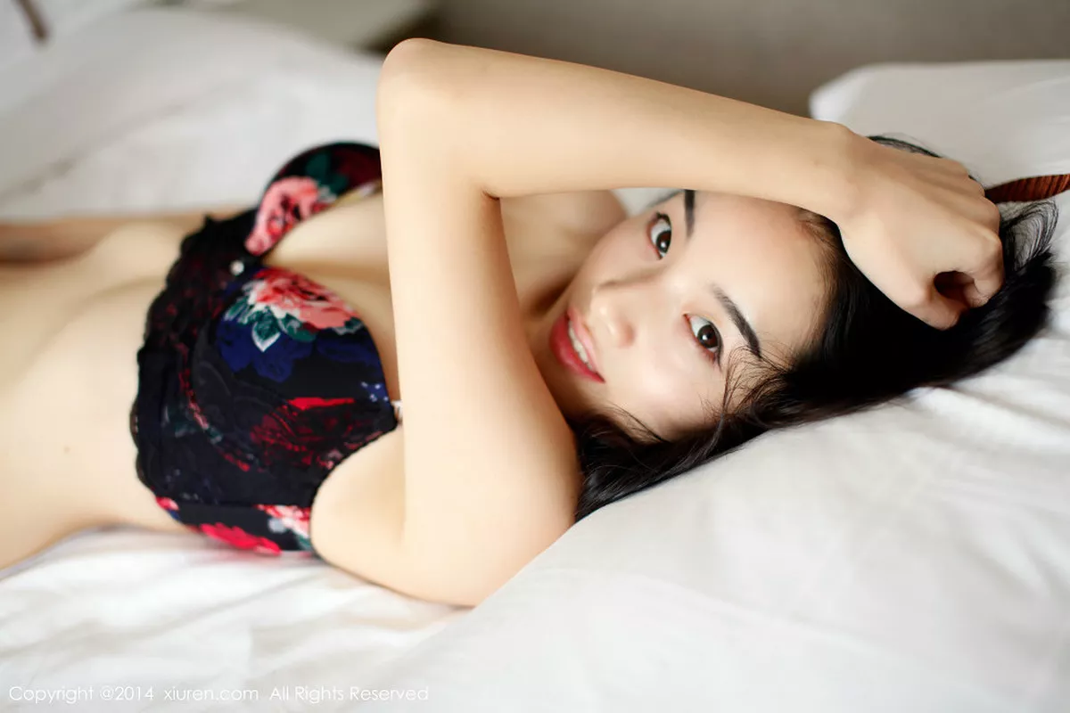 秀人集.com_[XiuRen秀人网]No.240_嫩模洁儿Sookie居家性感内衣系列完美身材甜美迷人写真144P
