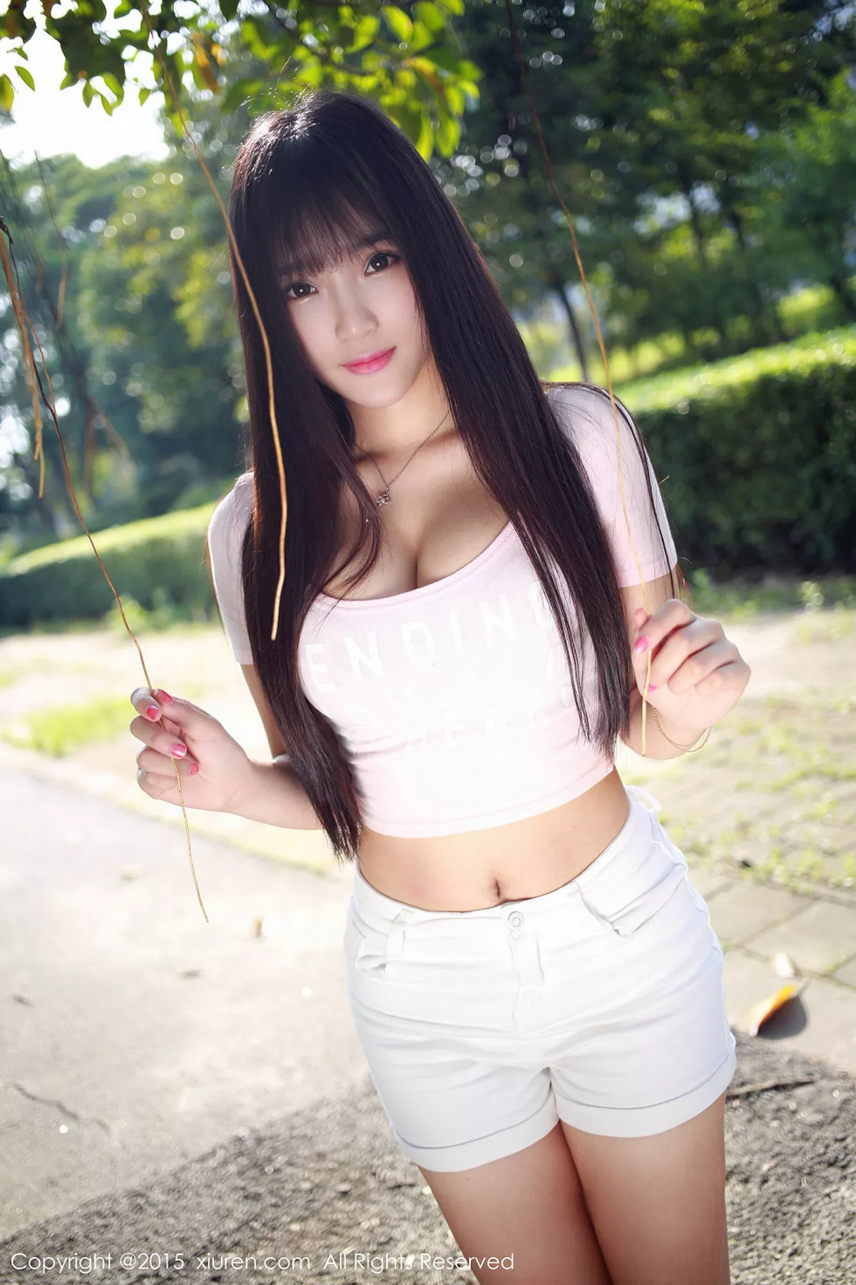 秀人集.com_[XiuRen秀人网]No.345_内地嫩模夏瑶baby白色紧身上衣秀完美身材豪乳诱惑写真42P