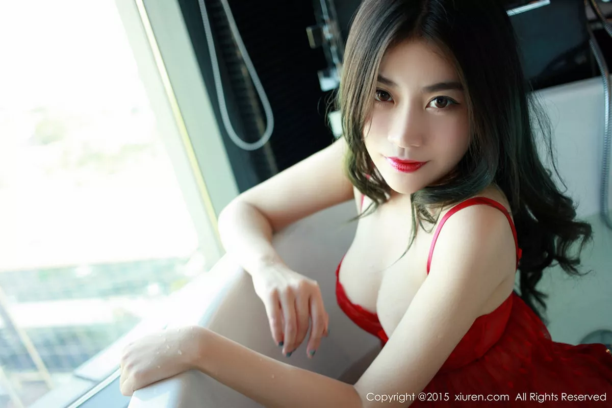秀人集.com_[XiuRen秀人网]No.287_秀人嫩模许诺Sabrina花色睡裙居家床上迷人性感写真48P