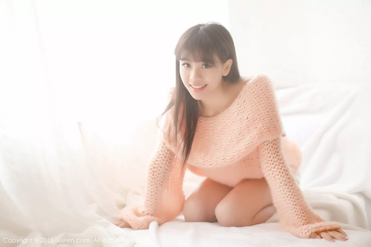 秀人集.com_[XiuRen秀人网]No.318_邻家女孩七米baby户外红色格子裙清新学生装迷人写真112P