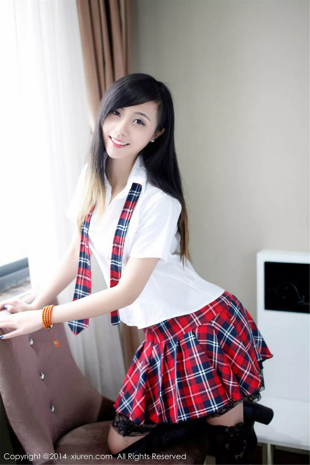 秀人集.com_[XiuRen秀人网]No.254_甜美模特谢忱倬学生制服诱惑+圣诞主题系列海量写真133P