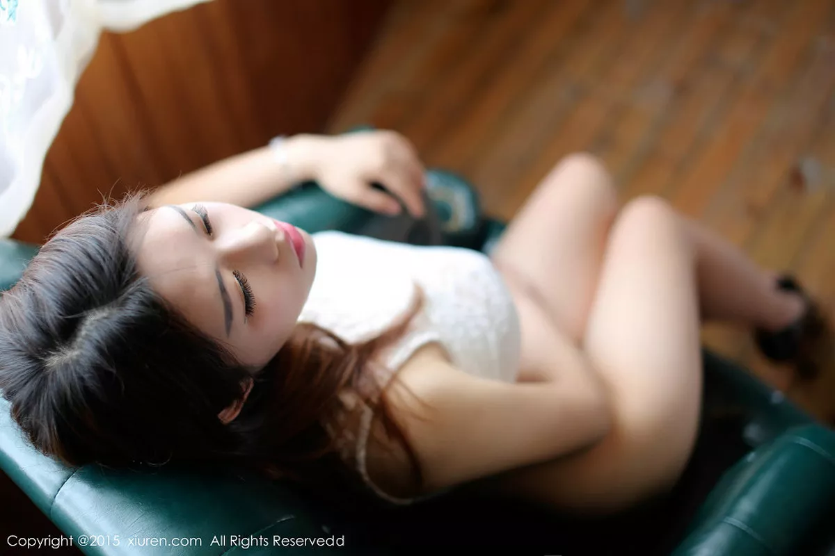秀人集.com_[XiuRen秀人网]No.328_巨乳嫩模瑞莎Trista半裸上身秀36H美乳完美诱惑写真52P