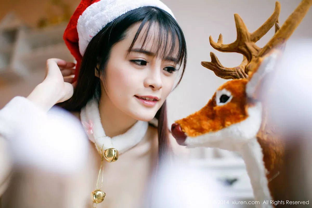 秀人集.com_[XiuRen秀人网]No.259_网络红人美女校花孔一红圣诞主题性感红色内衣完美诱惑写真88P