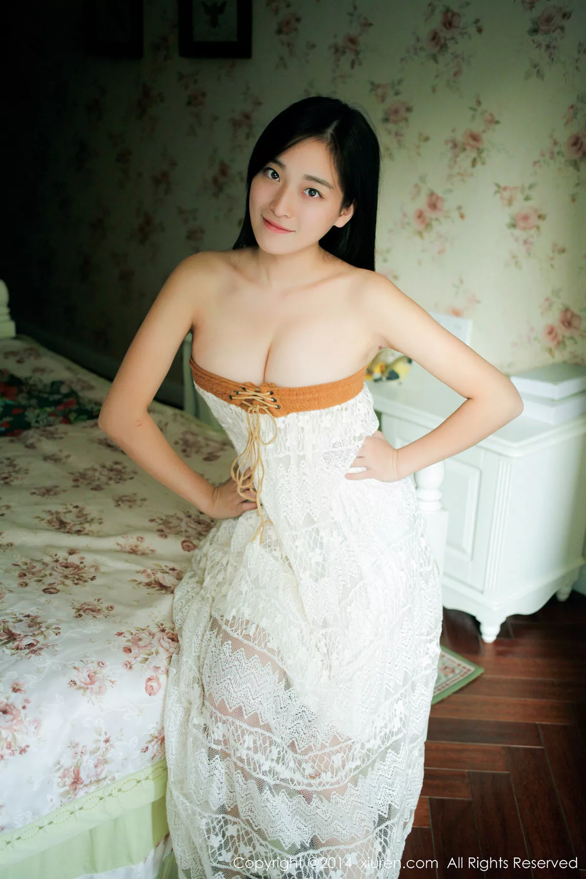 秀人集.com_[XiuRen秀人网]No.246_大胸妹子乔伊joy居家性感内衣系列秀傲人美胸写真61P