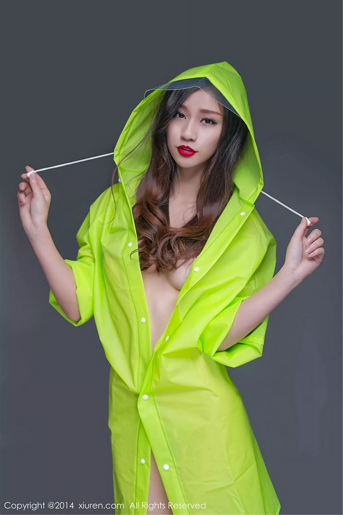 秀人集.com_[XiuRen秀人网]No.264_秀发美女嫩模史雨姐姐居家私房火辣美体真空诱惑写真50P
