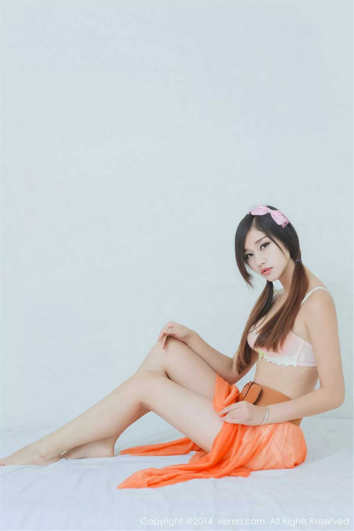 秀人集.com_[XiuRen秀人网]No.264_秀发美女嫩模史雨姐姐居家私房火辣美体真空诱惑写真50P