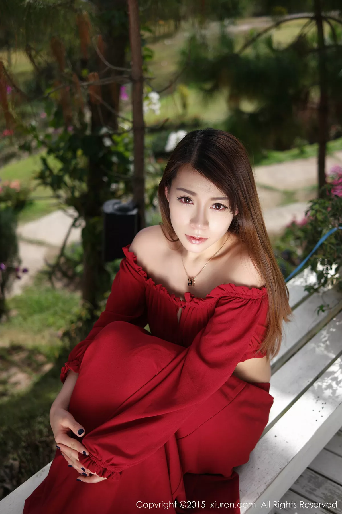 秀人集.com_[XiuRen秀人网]No.303_嫩模vetiver嘉宝贝儿泰国旅拍火红长裙性感迷人写真49P