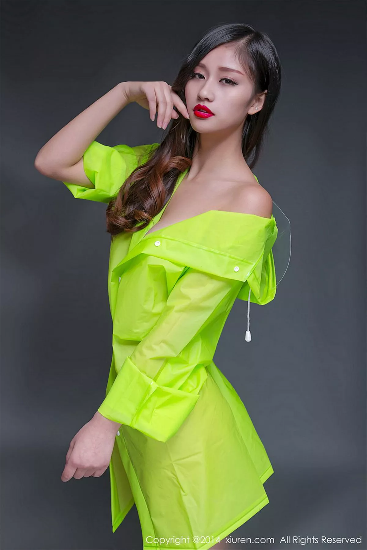 秀人集.com_[XiuRen秀人网]No.264_秀发美女嫩模史雨姐姐居家私房火辣美体真空诱惑写真50P