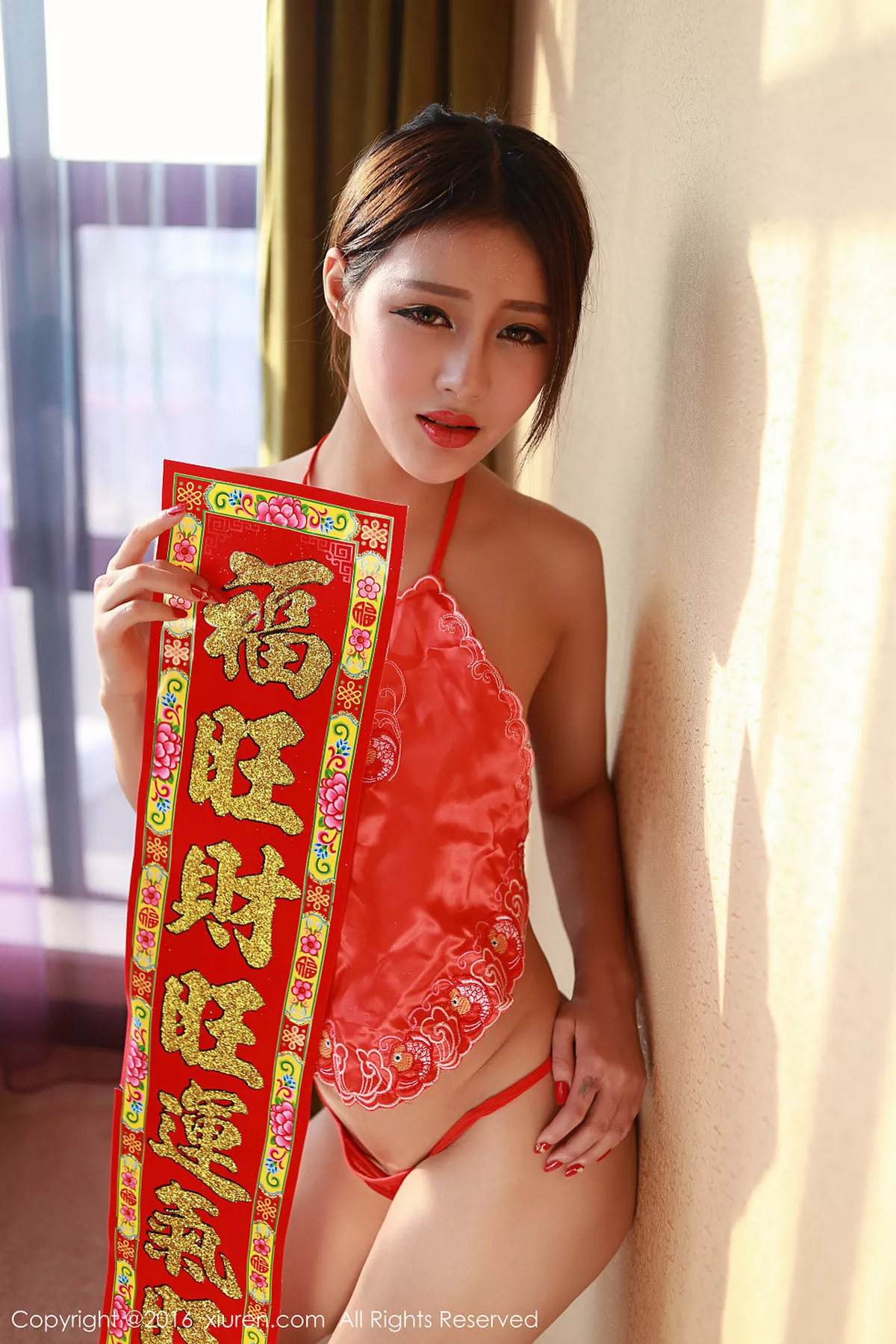 秀人集.com_[XiuRen秀人网]No.476_嫩模王乔恩Abby火红肚兜秀美乳新春福利诱惑写真50P