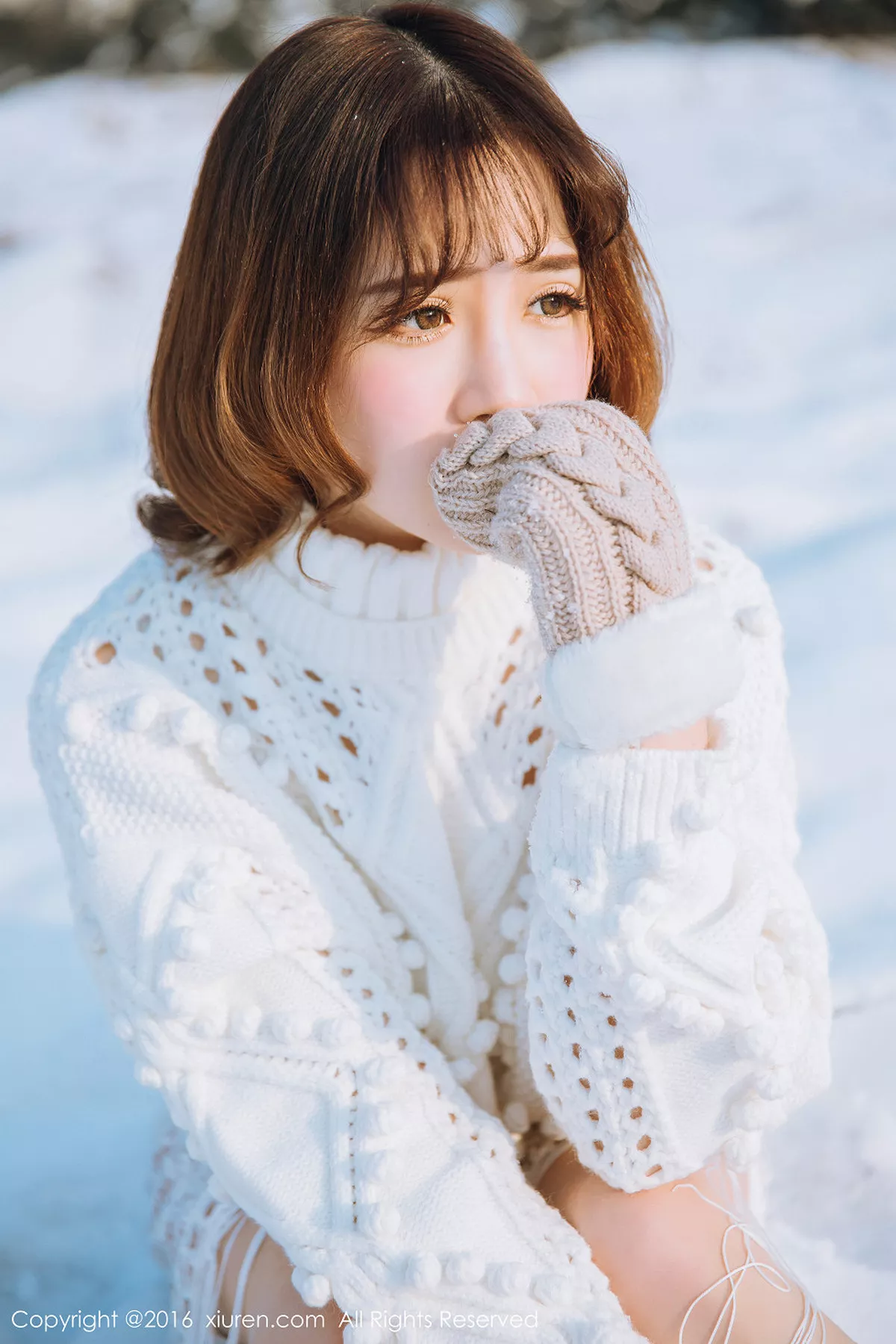秀人集.com_[XiuRen秀人网]No.484_嫩模徐cake雪地里白色缕空毛衣美丽冻人秀豪乳写真35P