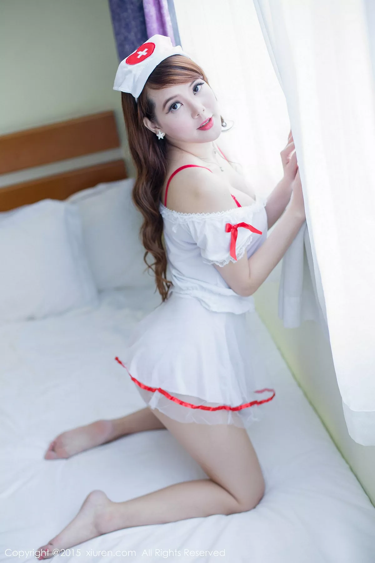 秀人集.com_[XiuRen秀人网]No.385_嫩模妮婉Belinda居家私房透明护士装秀完美身材诱惑写真70P