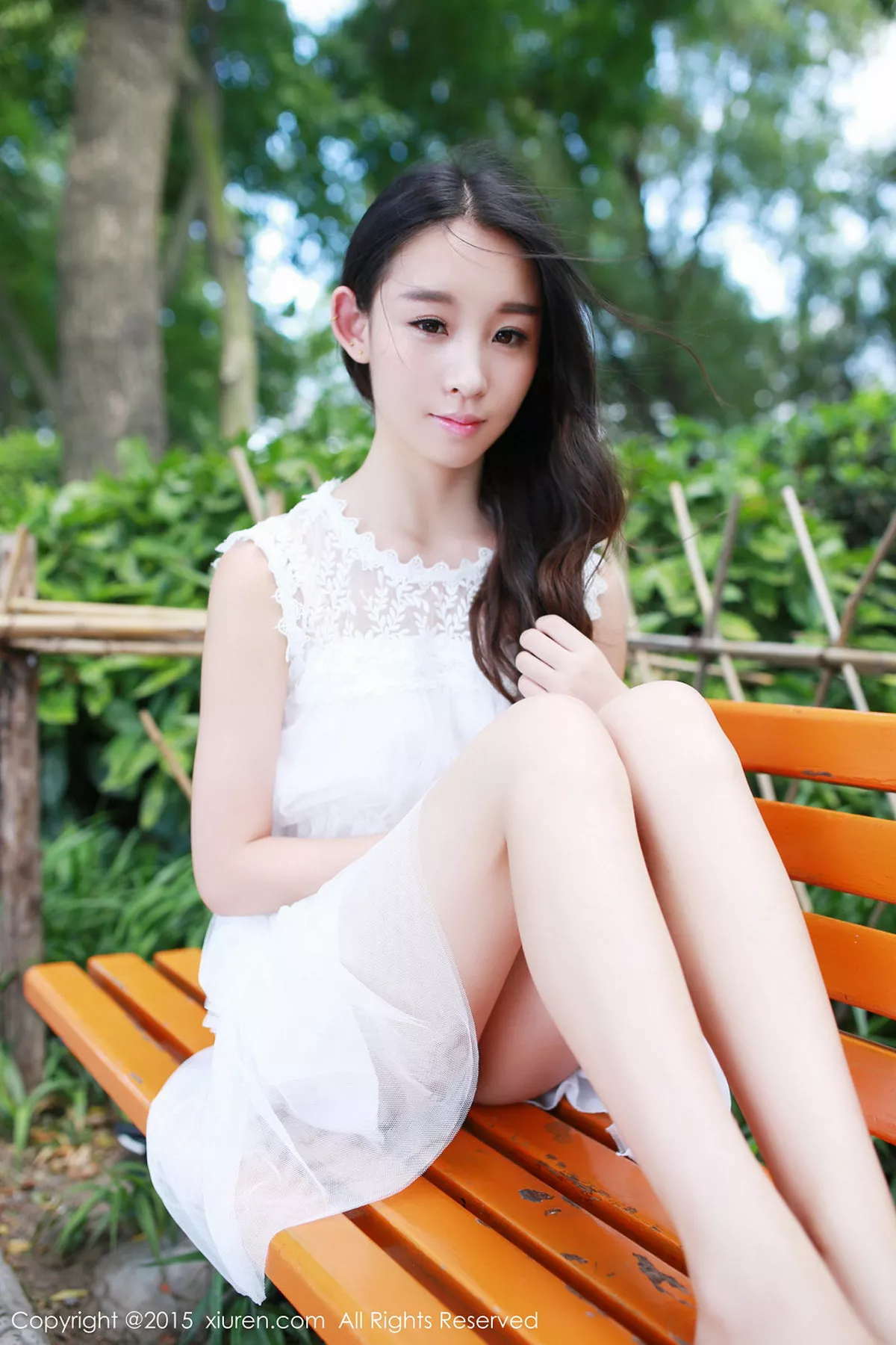 秀人集.com_[XiuRen秀人网]No.371_清纯妹子梓萱Crystal脱白色连身裙秀性感内衣写真45P