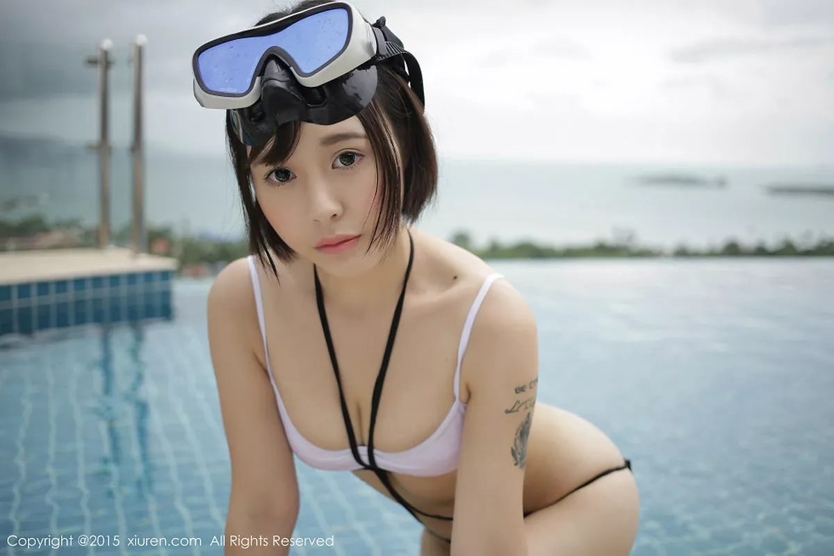 秀人集.com_[XiuRen秀人网]No.434_嫩模Evelyn艾莉苏梅岛旅拍泳池边性感比基尼豪乳写真53P