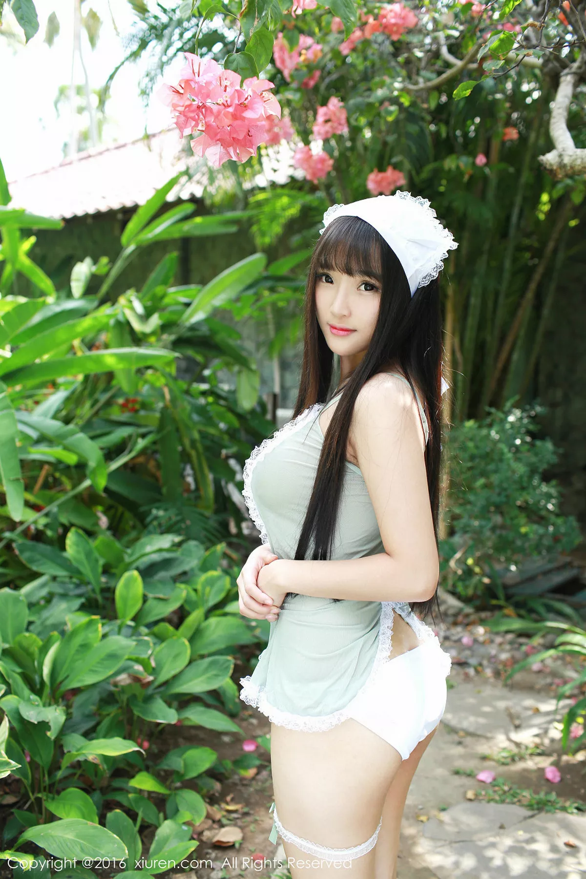 秀人集.com_[XiuRen秀人网]No.463_嫩模夏瑶baby女仆制服露半球卡通装豪乳美臀诱惑写真52P