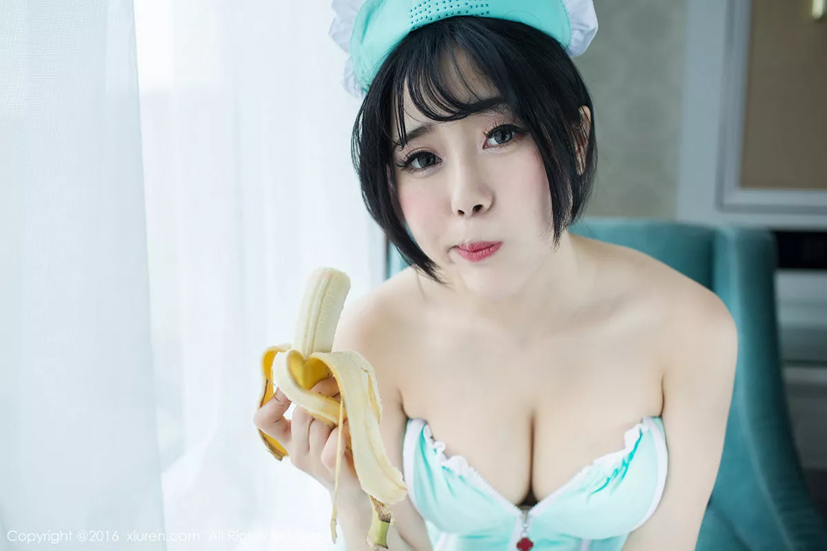 秀人集.com_[XiuRen秀人网]No.550_嫩模兜豆靓Youlina香蕉小护士撩人姿势完美诱惑写真63P