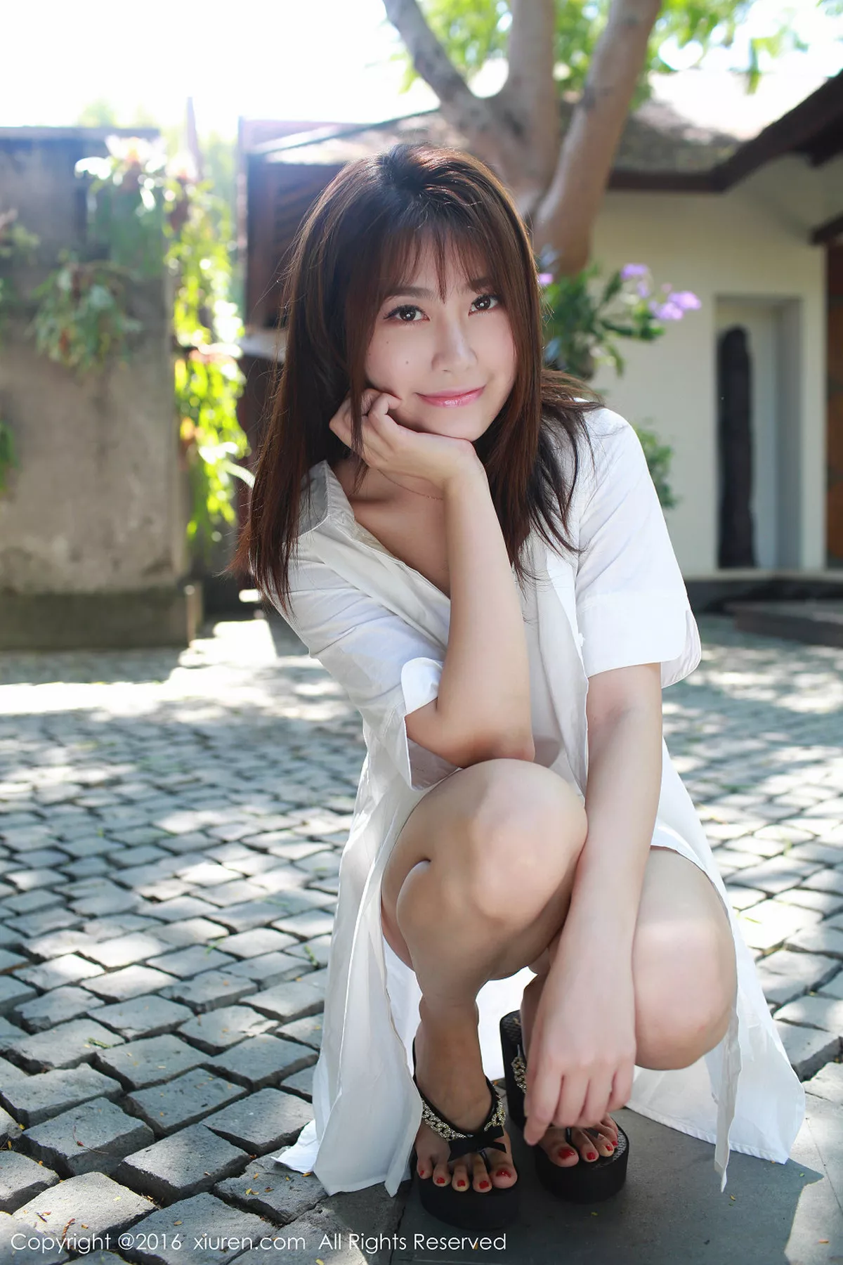 秀人集.com_[XiuRen秀人网]No.562_嫩模许诺Sabrina巴厘岛旅拍邻家女孩清纯花色连身短裙写真53P