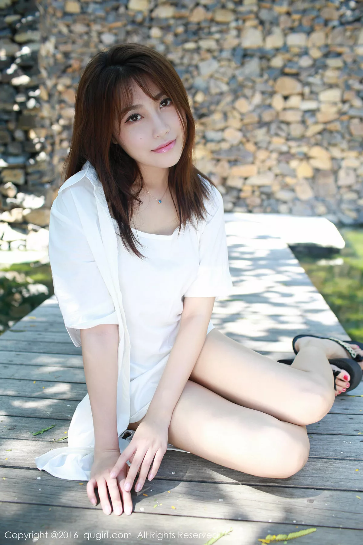 秀人集.com_[XiuRen秀人网]No.562_嫩模许诺Sabrina巴厘岛旅拍邻家女孩清纯花色连身短裙写真53P