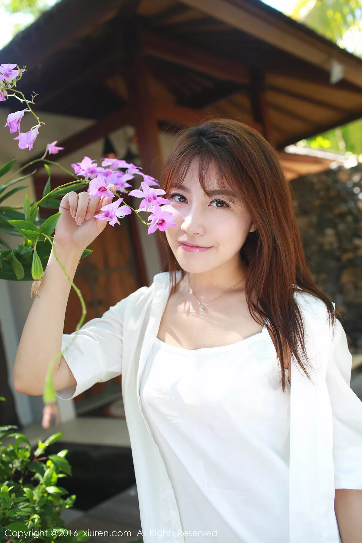 秀人集.com_[XiuRen秀人网]No.562_嫩模许诺Sabrina巴厘岛旅拍邻家女孩清纯花色连身短裙写真53P