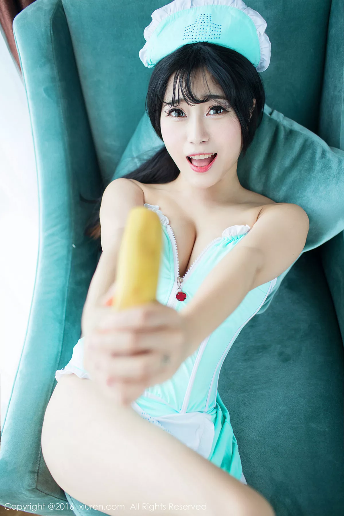 秀人集.com_[XiuRen秀人网]No.550_嫩模兜豆靓Youlina香蕉小护士撩人姿势完美诱惑写真63P