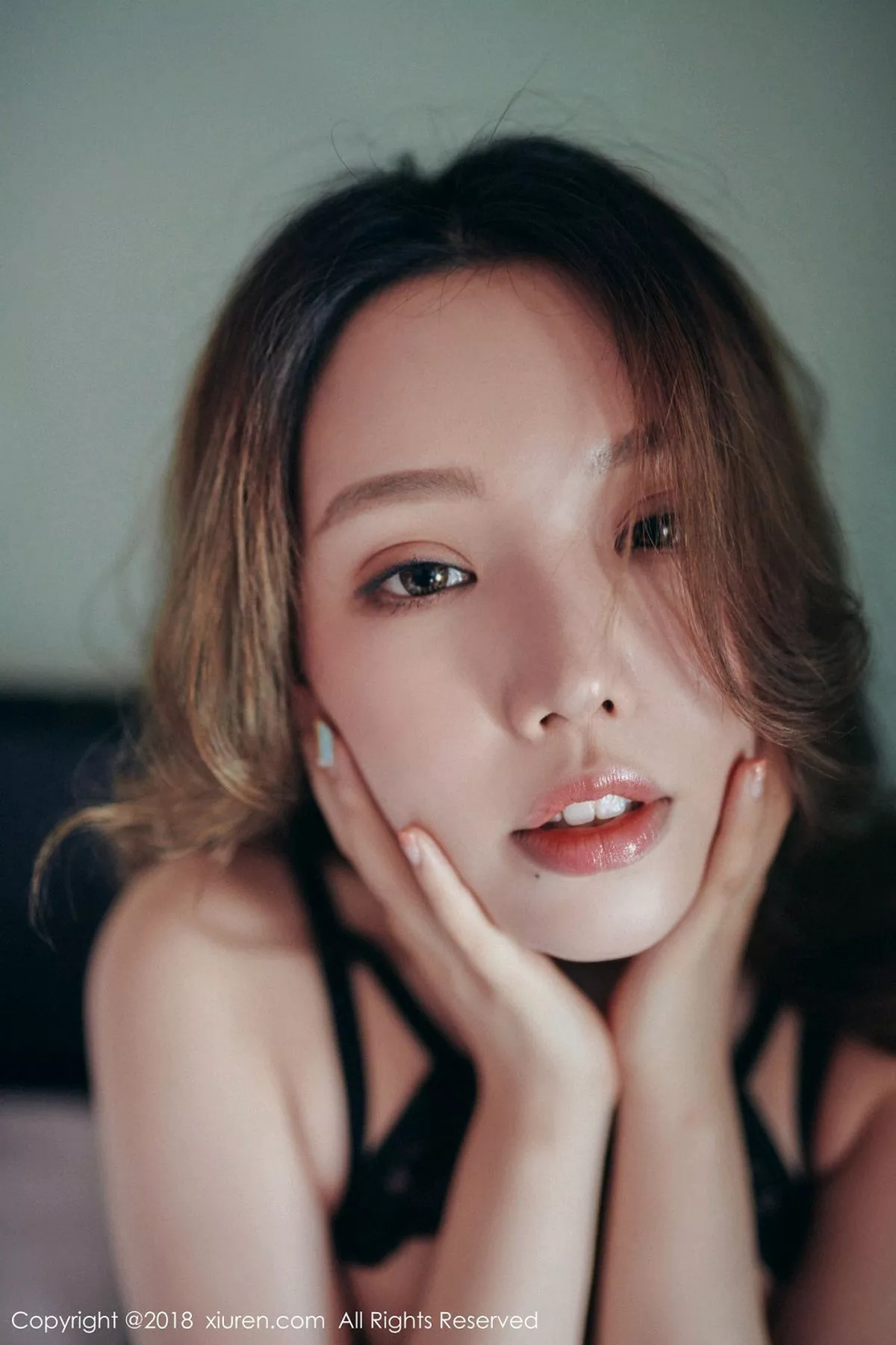 秀人集.com_[XiuRen秀人网]No.1195_女神黄乐然私房黄色高叉连体衣半脱露傲人豪乳极致诱惑写真40P
