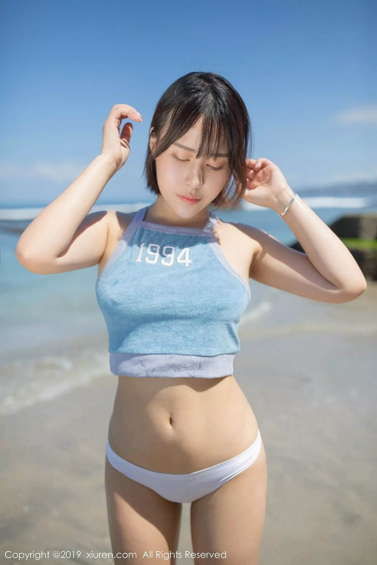 秀人集.com_[XiuRen秀人网]No.1612_女神Evelyn艾莉巴厘岛旅拍性感激凸内衣+真空婚纱诱惑写真90P