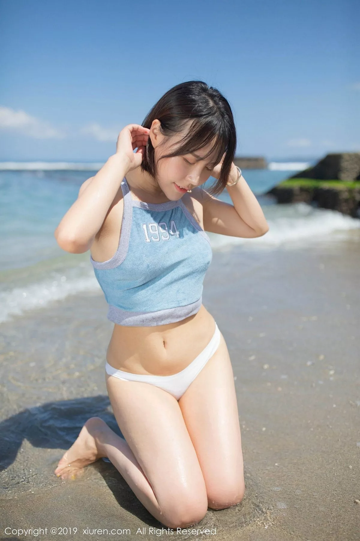 秀人集.com_[XiuRen秀人网]No.1612_女神Evelyn艾莉巴厘岛旅拍性感激凸内衣+真空婚纱诱惑写真90P