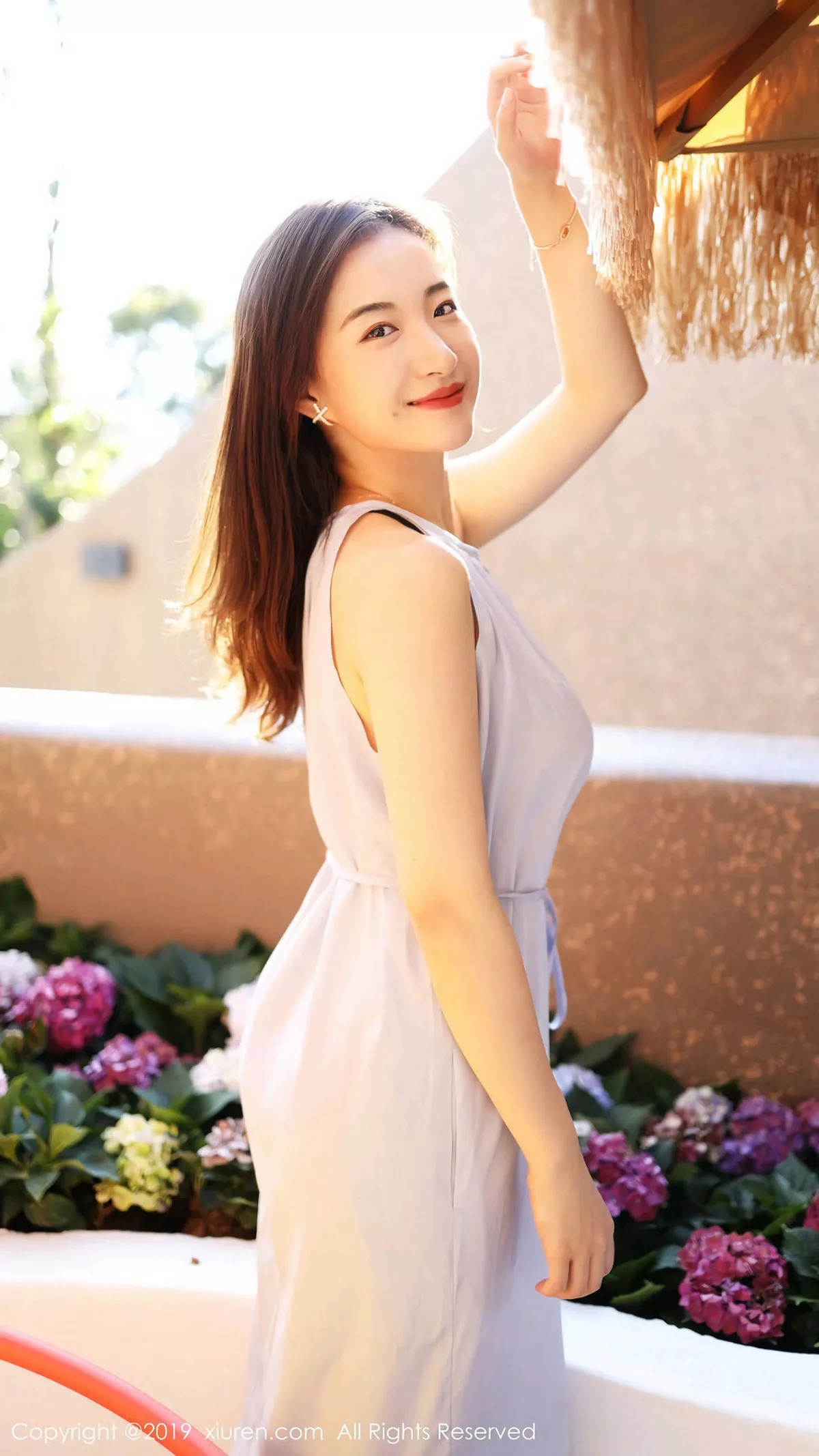 [XiuRen秀人网]第1660期艺儿拿铁写真-秀人集