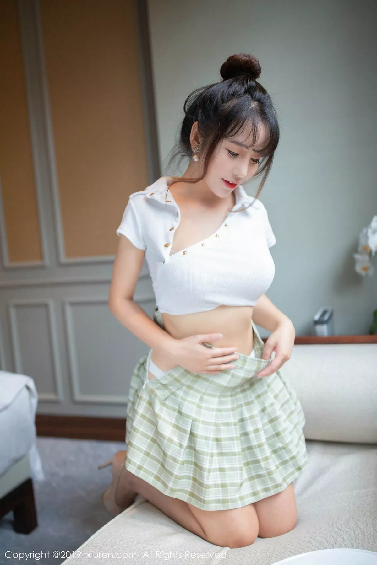 秀人集.com_[XiuRen秀人网]No.1705_嫩模陶喜乐_lele私房学生装半脱露性感内衣秀完美身材诱惑写真70P