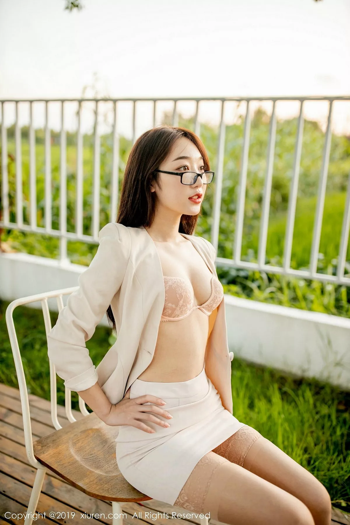 秀人集.com_[XiuRen秀人网]No.1700_嫩模小九月心愿旅拍私房秘书OL装扮配性感蕾丝袜完美诱惑写真63P