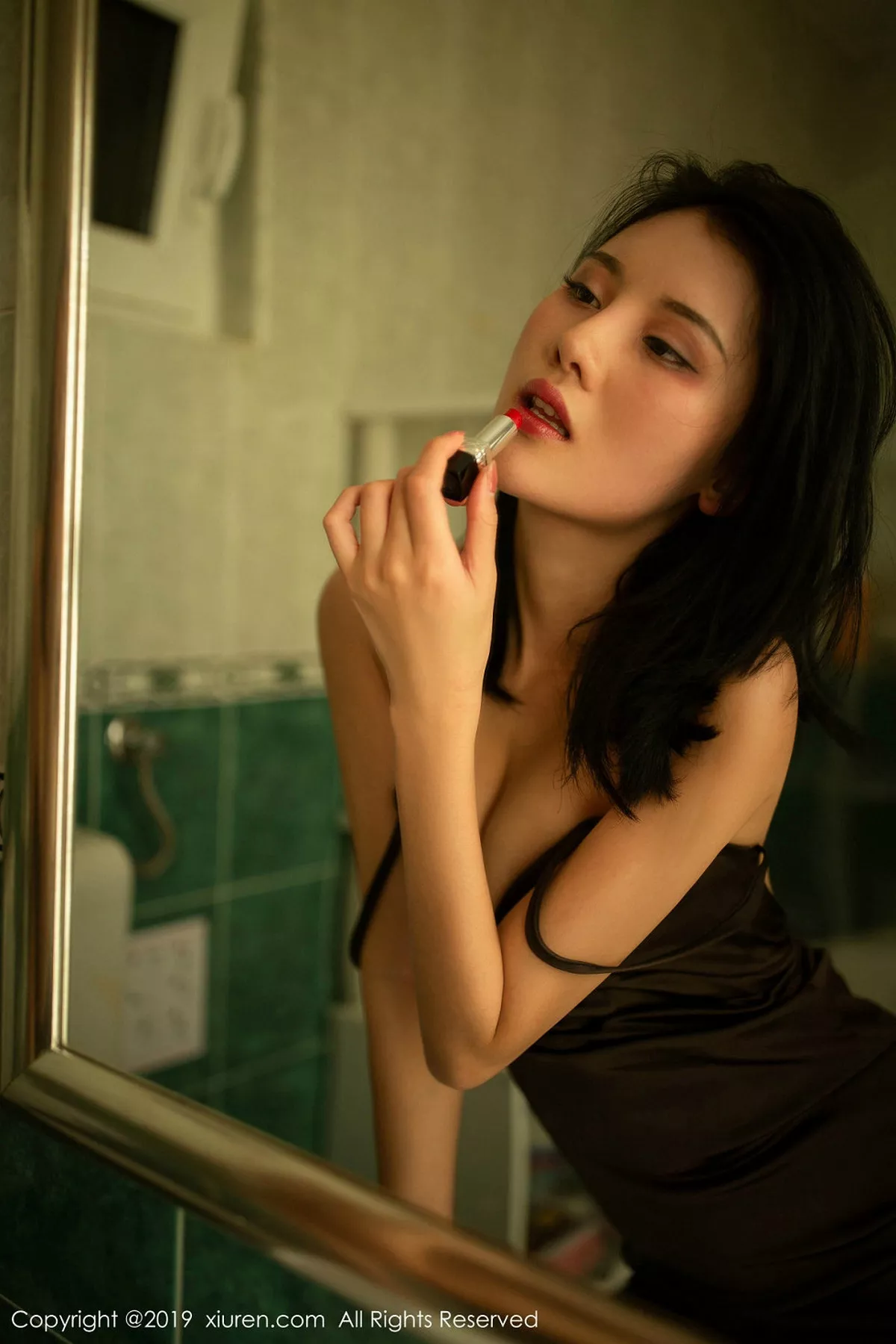 秀人集.com_[XiuRen秀人网]No.1815_嫩模就是阿朱啊东欧旅拍剧情人妻系列无内黑丝惹火诱惑写真102P