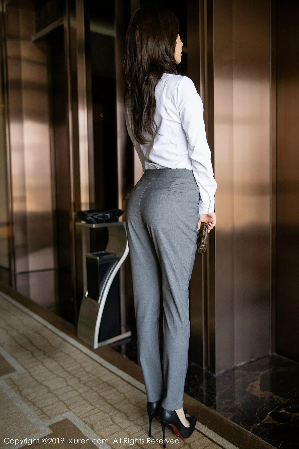 秀人集.com_[XiuRen秀人网]No.1834_女神周于希Sandy私房制服装扮脱衣露蕾丝内裤缕空诱惑写真106P