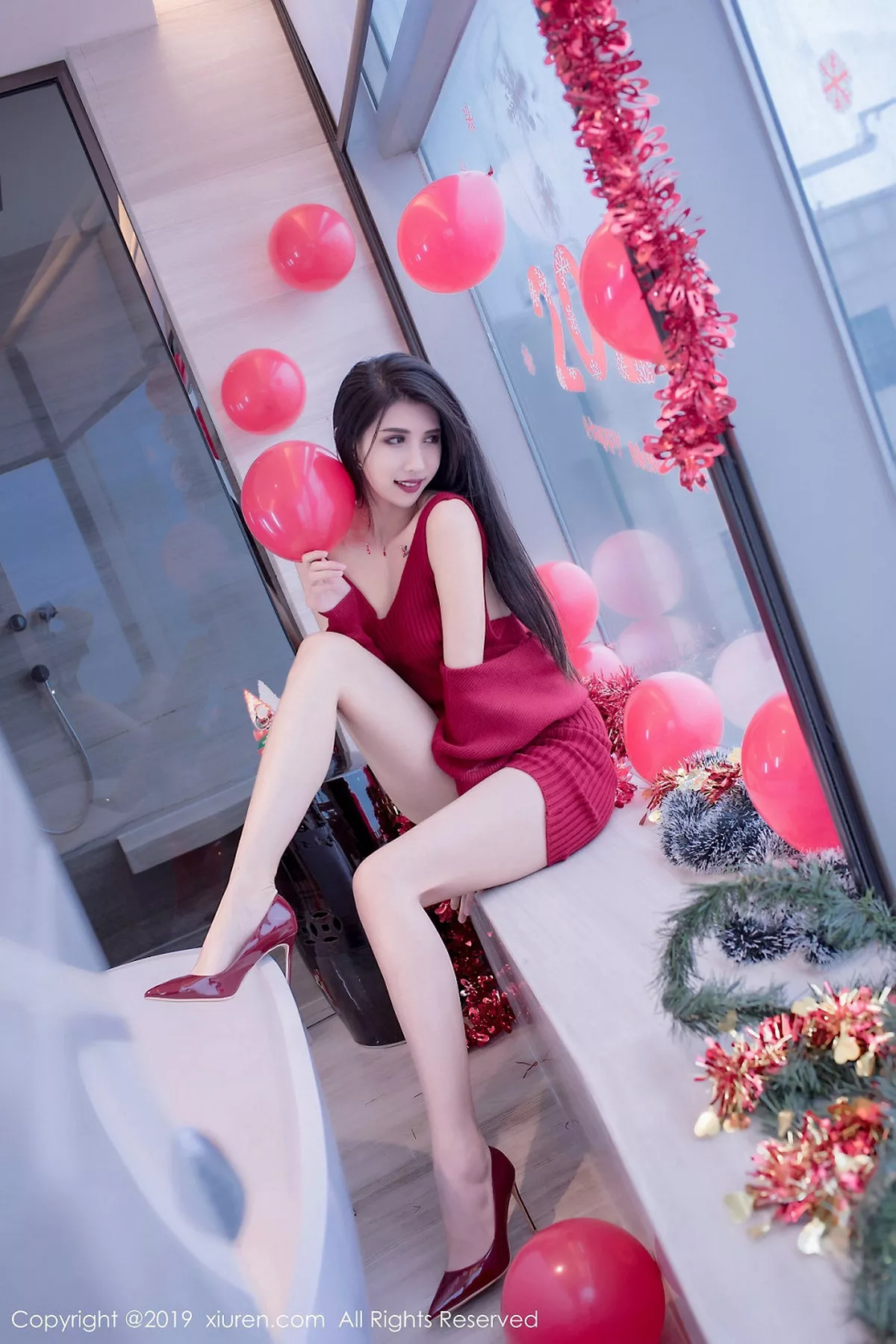 秀人集.com_[XiuRen秀人网]No.1871_高挑美女葛征Model私房圣诞新年主题红色深V圣诞女郎诱惑写真81P