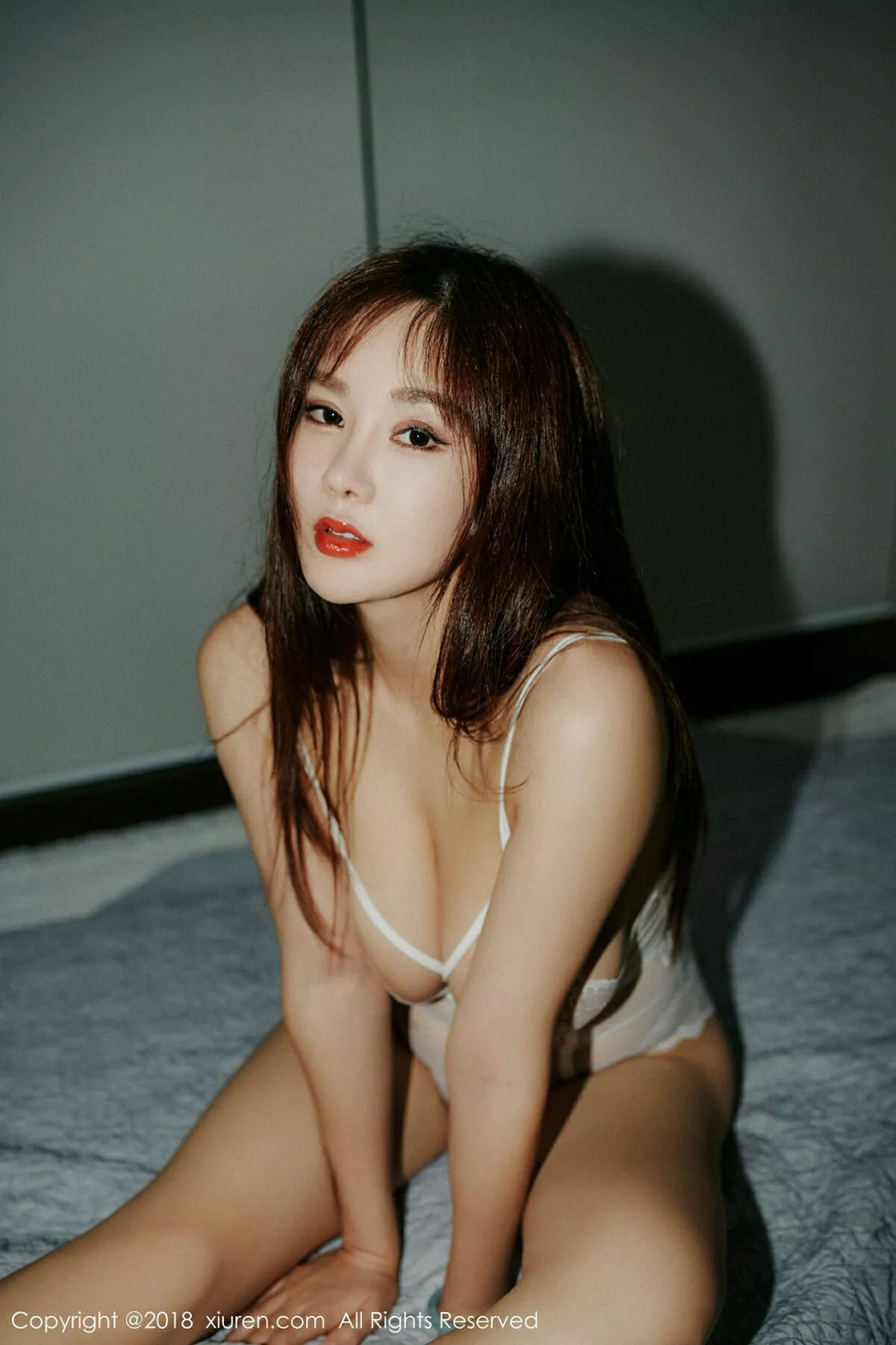 秀人集.com_[XiuRen秀人网]No.1216_女神易阳Silvia私房白色蕾丝内衣透视秀惹火身材诱惑写真45P