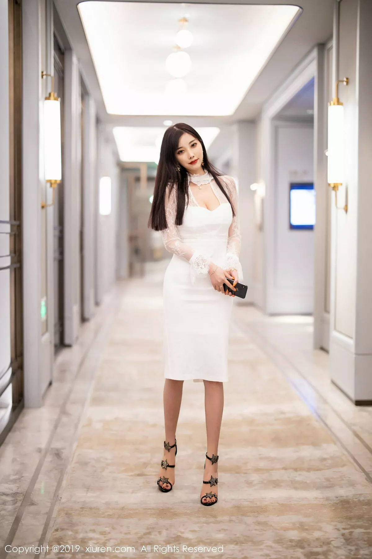 秀人集.com_[XiuRen秀人网]No.1884_女神杨晨晨sugar私房白色典雅服饰配蕾丝内裤极致魅惑写真106P
